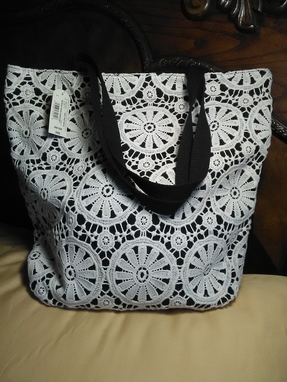 NWT ARIZONA JEANS White Crochet Tote Bag with Black Handles FABRIC